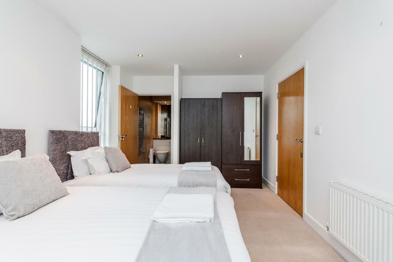 Апартаменти Royal Docks Penthouse Лондон Екстер'єр фото